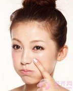 想要美丽随时随地，就要有针对地进行去皱