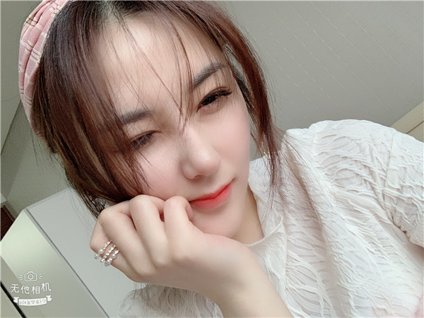 上海华美叶丽萍隆鼻怎么样?价格案例