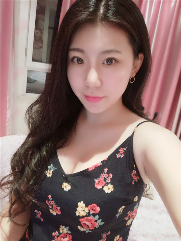 杭州瑞丽何涛脂肪隆胸怎么样?价格案例