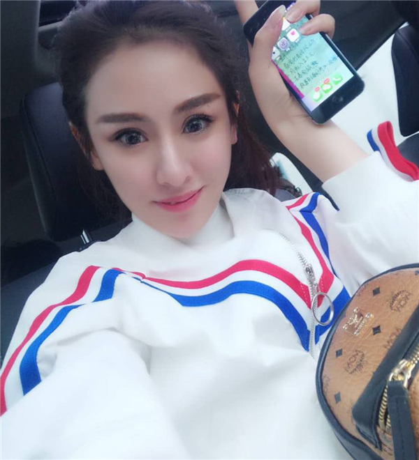 岛亚美妍安翔脂肪丰额头怎么样?价格案例