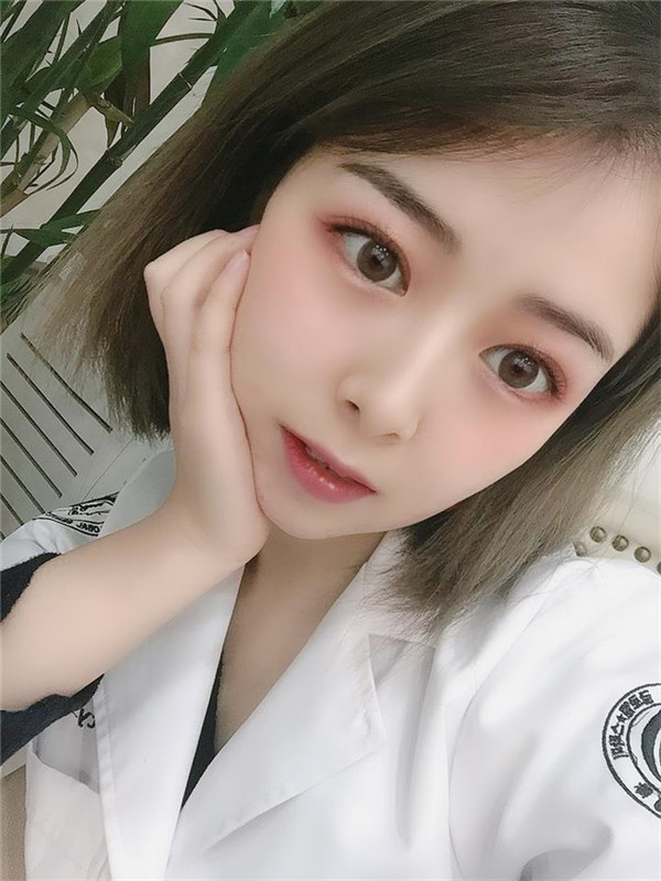 重庆新铜雀台眼部综合怎么样?价格案例