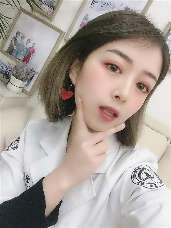重庆新铜雀台眼部综合怎么样?价格案例