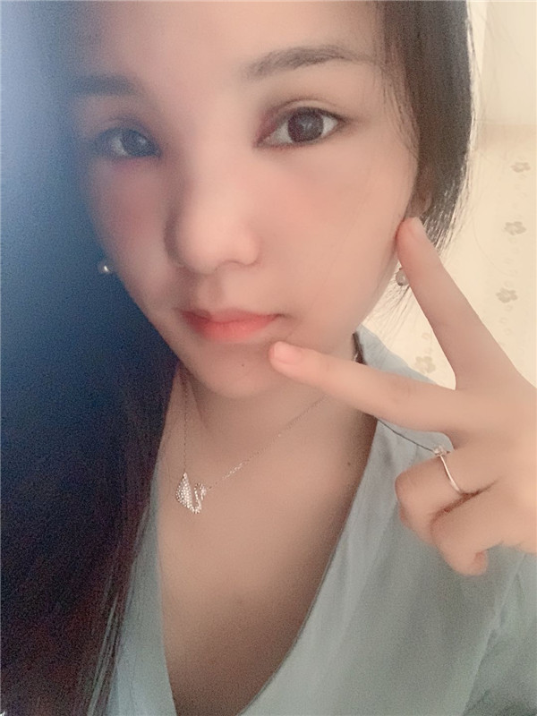 重庆善美医疗王小渝隆鼻怎么样?价格案例