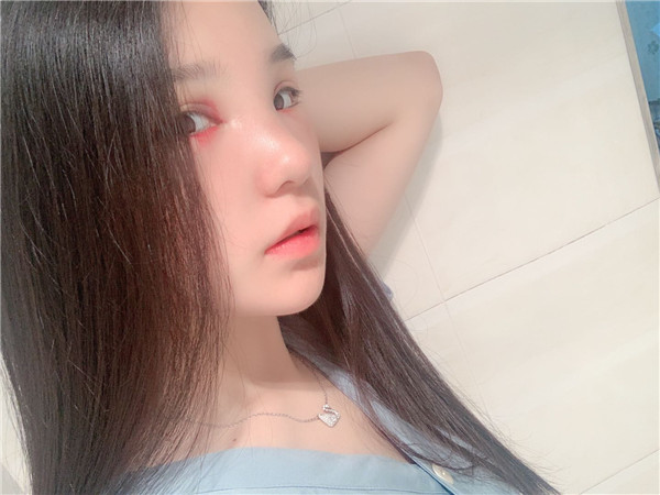 重庆善美医疗王小渝隆鼻怎么样?价格案例