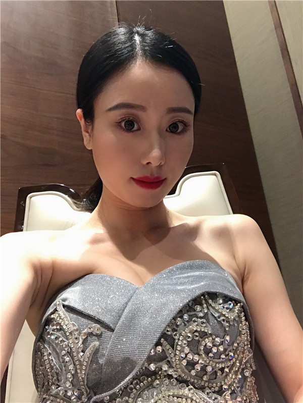 广州华美郝永生脂肪隆胸怎么样?价格案例