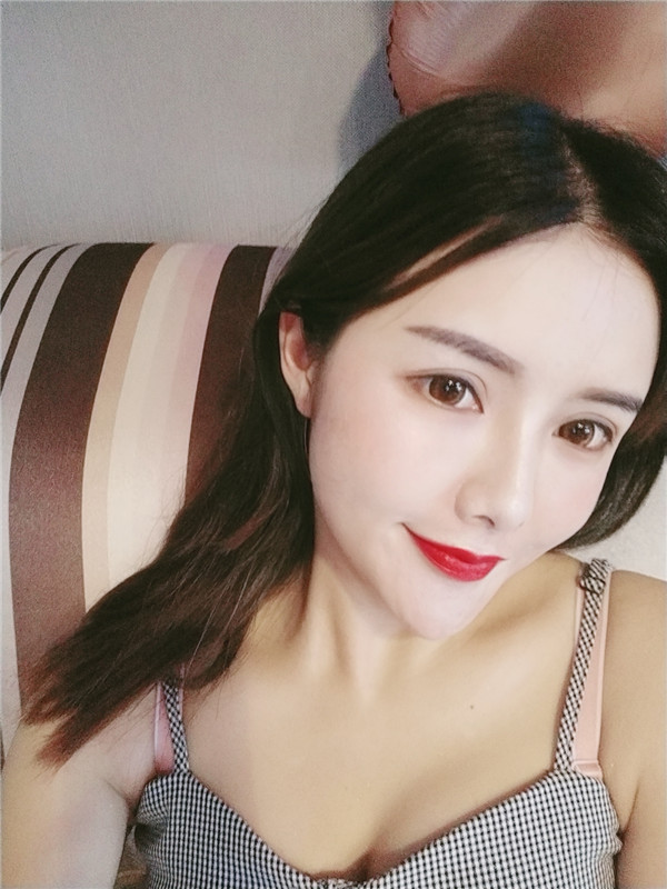 重庆铂生杜亚旭脂肪全脸填充怎么样?价格案例