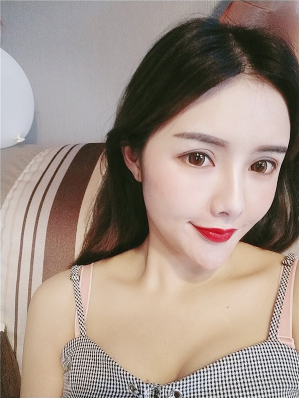 重庆铂生杜亚旭脂肪全脸填充怎么样?价格案例